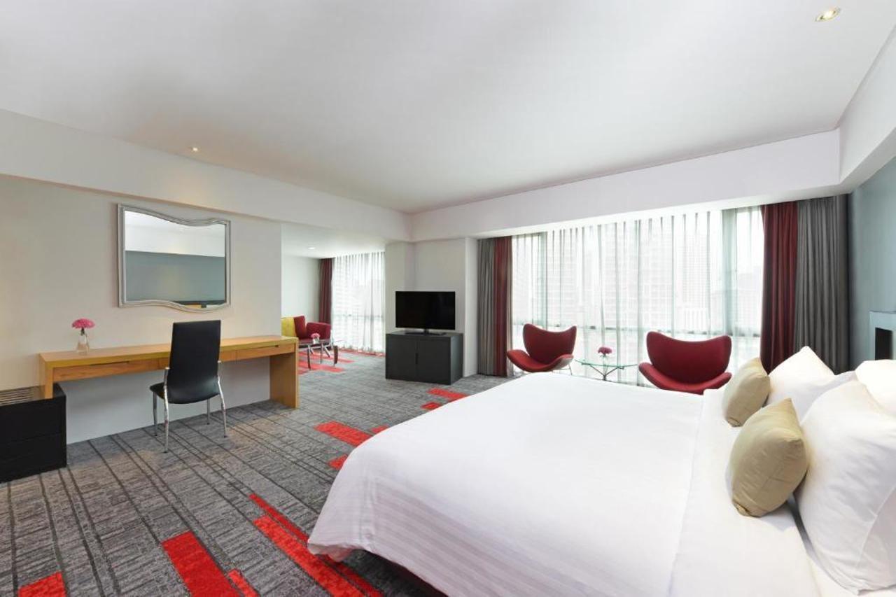 Belaire Bangkok Sukhumvit Hotel Exterior photo